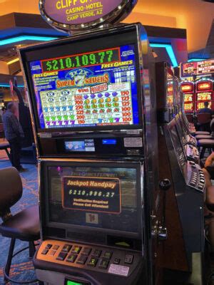 cliffs castle casino|cliff castle casino bowling.